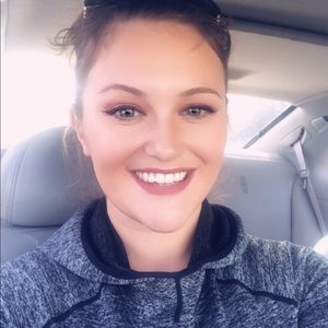 Meet your Posher, Karisa